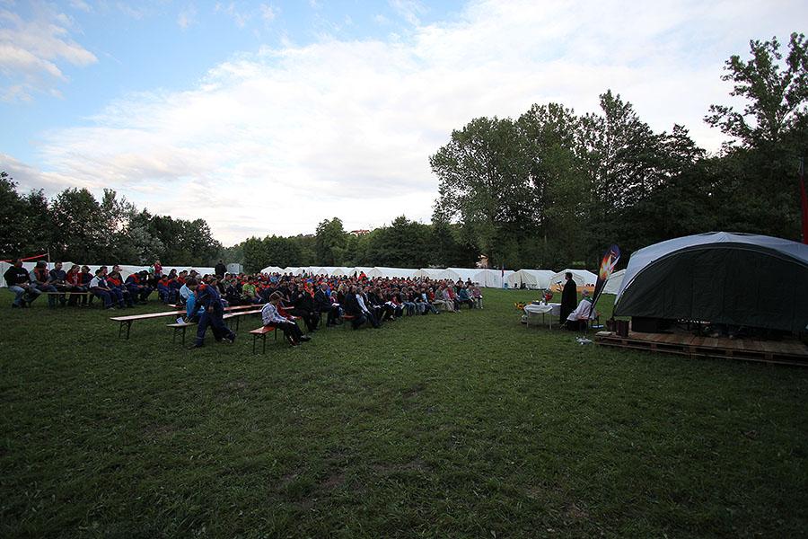 Gottesdienst und Ehrungen
