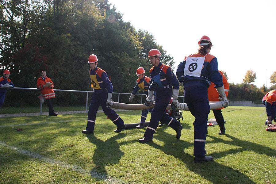 Löschangriff bei der Jugendleistungsspange in Buchen