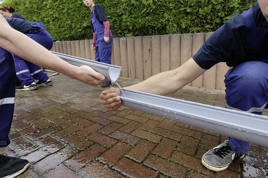 Dreiländertreffen Wasserrinnenspiel