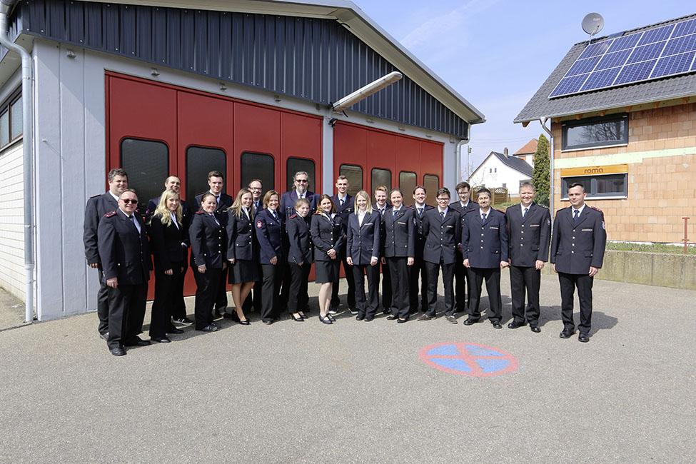 17 neue JGL für die Jugendfeuerwehren