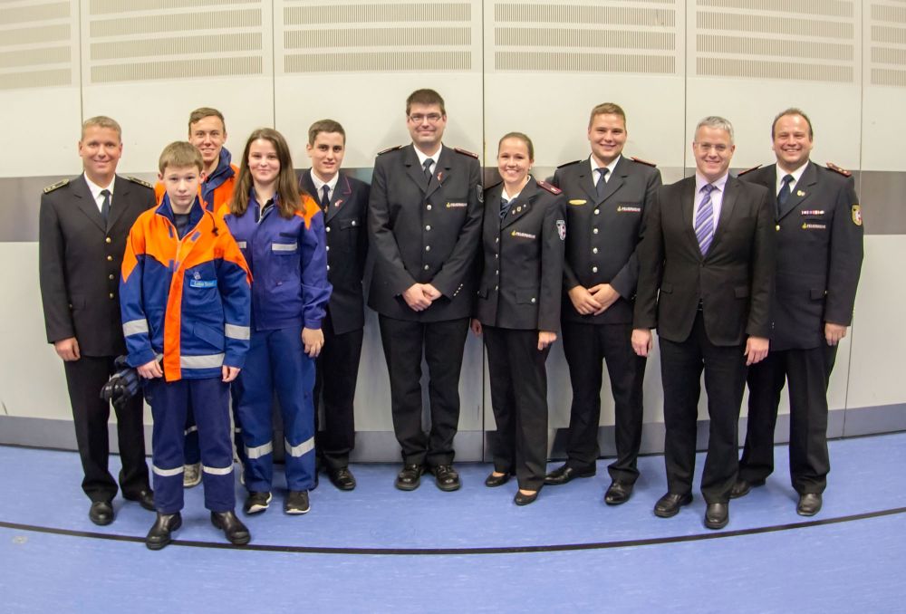 Geehrte und Lukas T., Brian, Jana