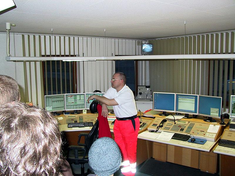 JF besichtigt Leitstelle Mosbach