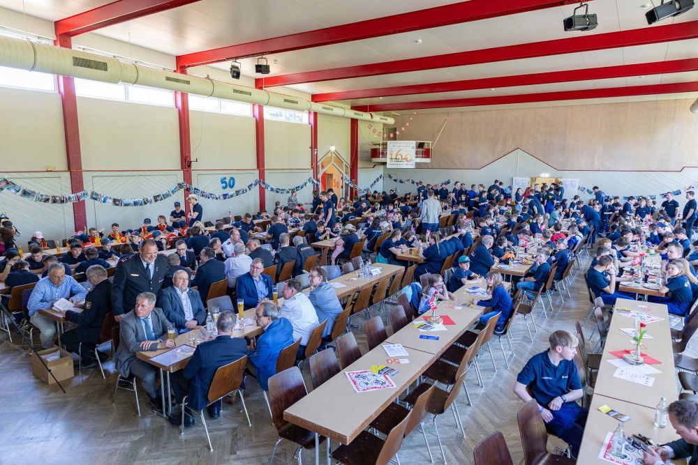 Impressionen vom Festakt zu 50 Jahre Jugendfeuerwehr Neckar-Odenwald-Kreis