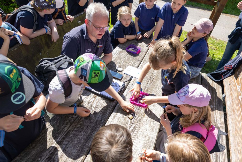 Die Spielstationen bei 50 Jahre Jugendfeuerwehr Neckar-Odenwald-Kreis