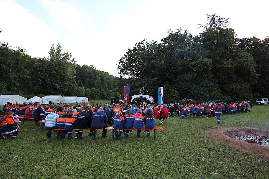 Gottesdienst und Ehrungen