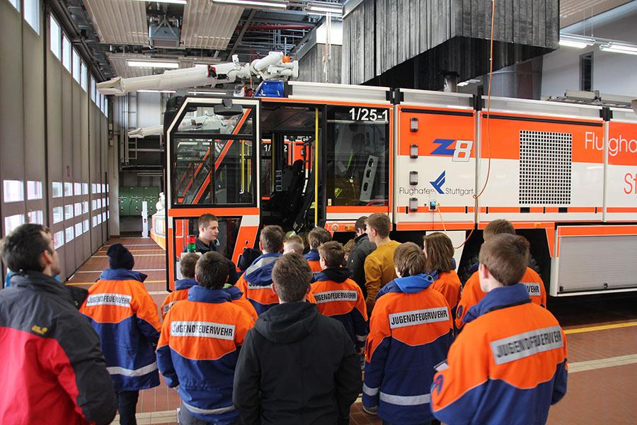 JF Buchen bei der Flughafenfeuerwehr Stuttgart